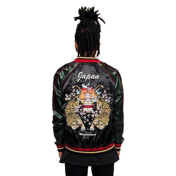 Japanese Tiger Satin Gucci Color Embroidery Souvenir Jacket